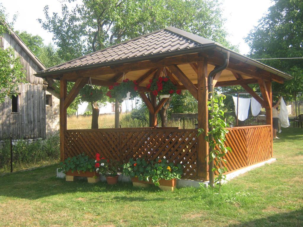 House Pribic Hotel Vrelo Koreničko Exterior foto