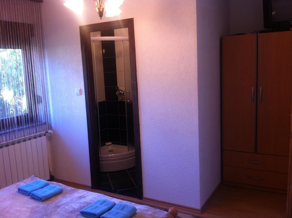 House Pribic Hotel Vrelo Koreničko Quarto foto